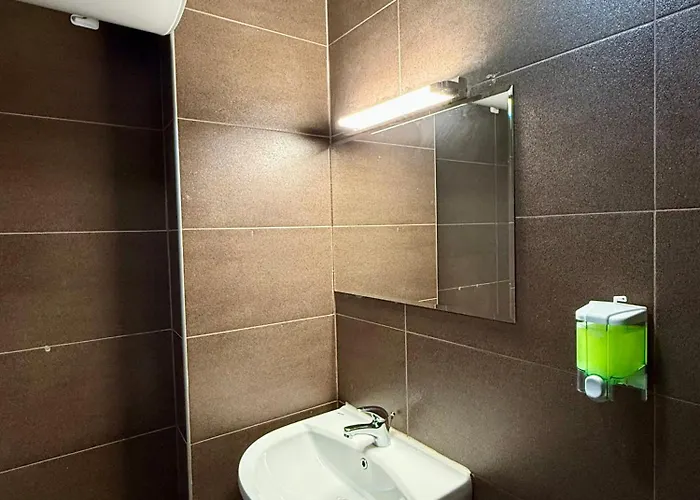 Maxi & Private Parking Included Apartamento *